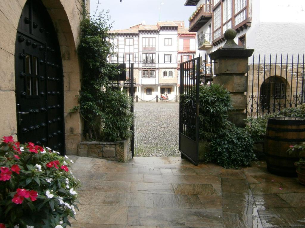 Hotel Palacete Hondarribia Ngoại thất bức ảnh
